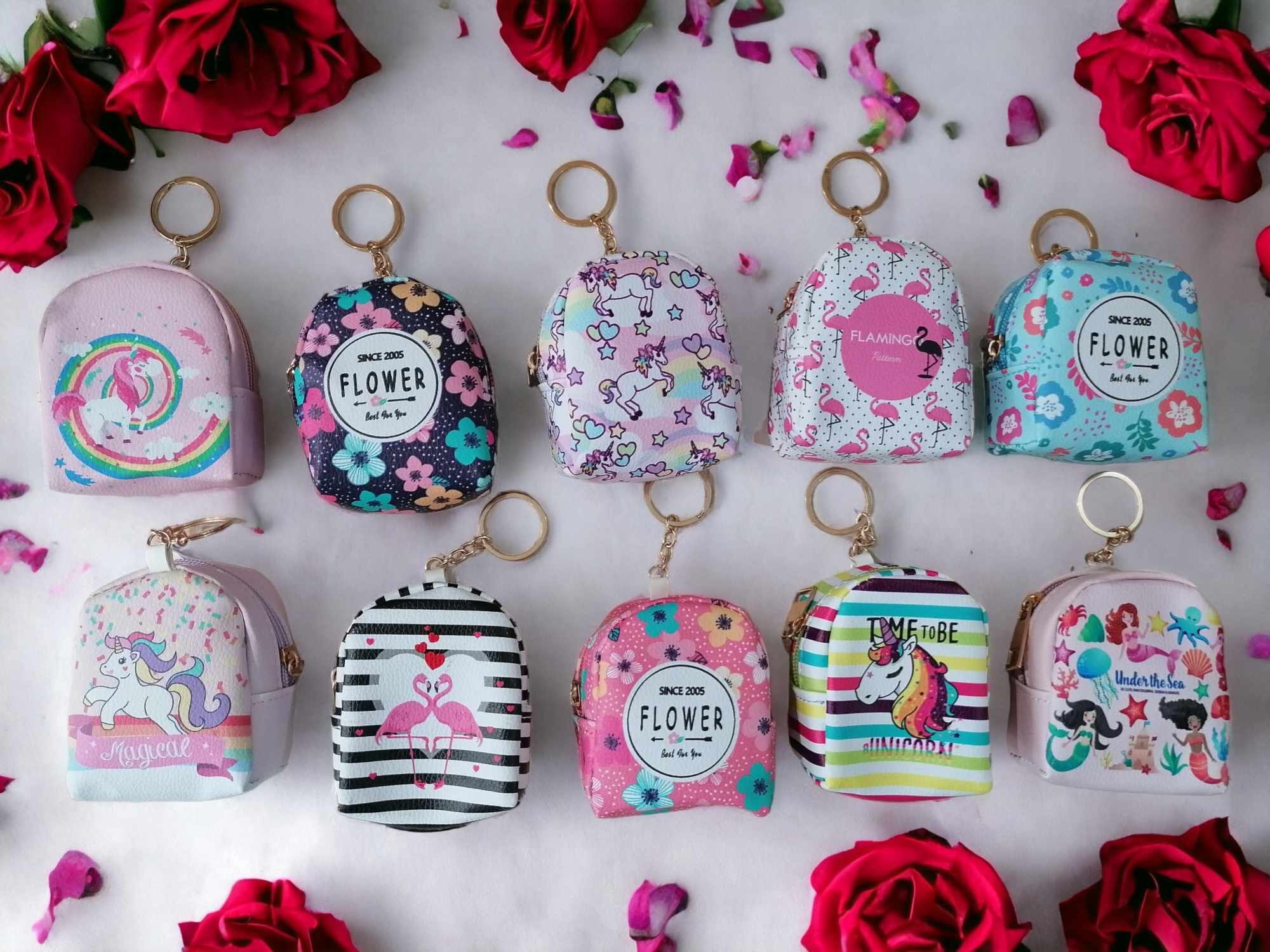 [ CW96 ] MONEDERO CON LLAVERO