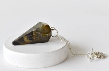 Labradorite Pendulum, Crystal Pendulum (Synchronicity and Protection) 5
