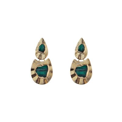 Gold Textured  Post Earring With Emerald Stone