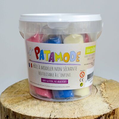Non-drying vegetable paste: bucket of 8 multicolored sticks: made in France