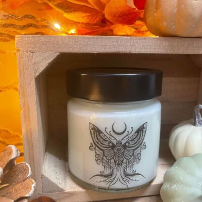 180g candle, scented with almond sweetness