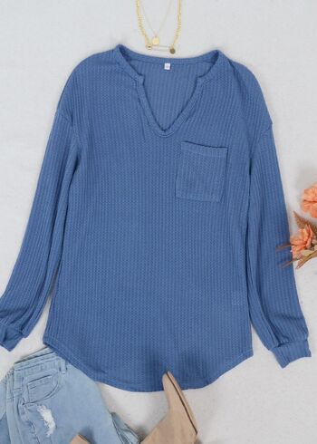Pull à poche plaquée en tricot gaufré uni-bleu