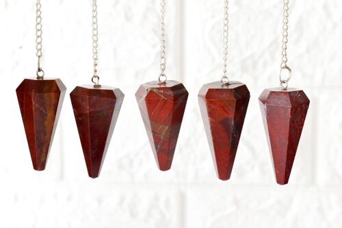 Red Jasper Pendulum, Crystal Pendulum (Generosity and Manifestation)