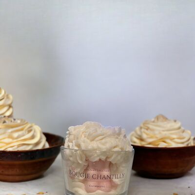 Marshmallow scented whipped candle