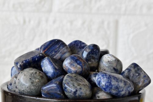 1Pc Sodalite Tumbled Stones ~ Healing Tumbled Stones