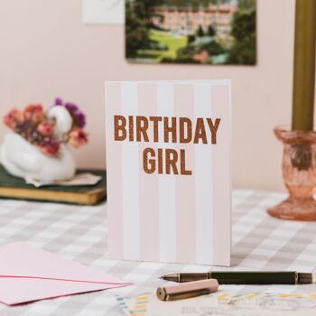 Carte d'anniversaire à rayures pour fille avec paillettes biodégradables