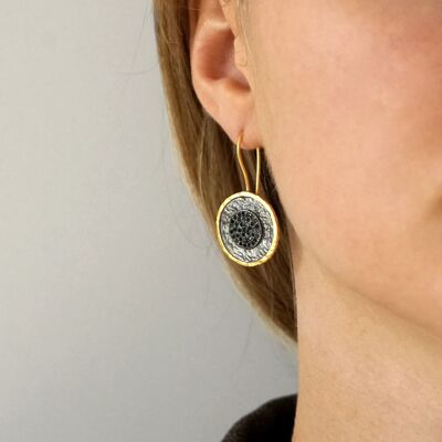 “NIGHT OF TIMES” EARRINGS