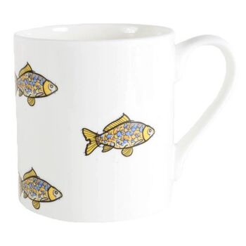 Tasse en porcelaine fine avec illustration de poisson