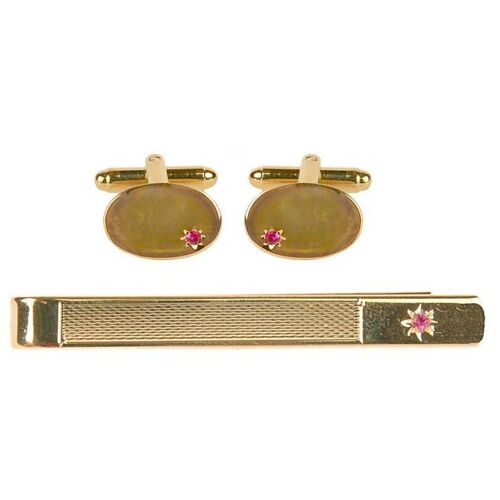 Ruby Star Set Gold Plated Cufflink & Tie Slide Set