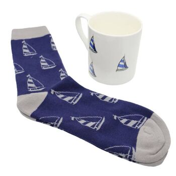 Ensemble tasse et chaussettes en porcelaine fine Yacht