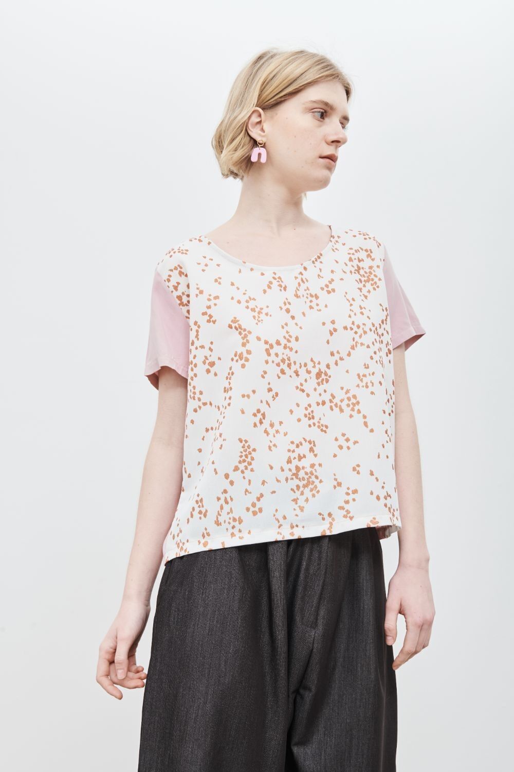 Top in rame con stampa Frida rosa