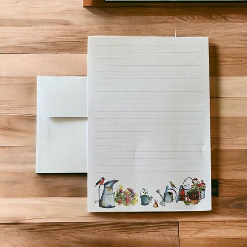 Gardener's Friends Lined Writing Paper Compendium