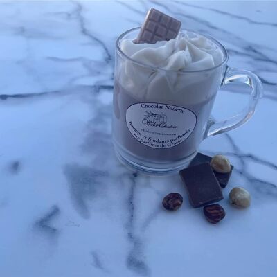 Gourmet candle scented with hazelnut chocolate