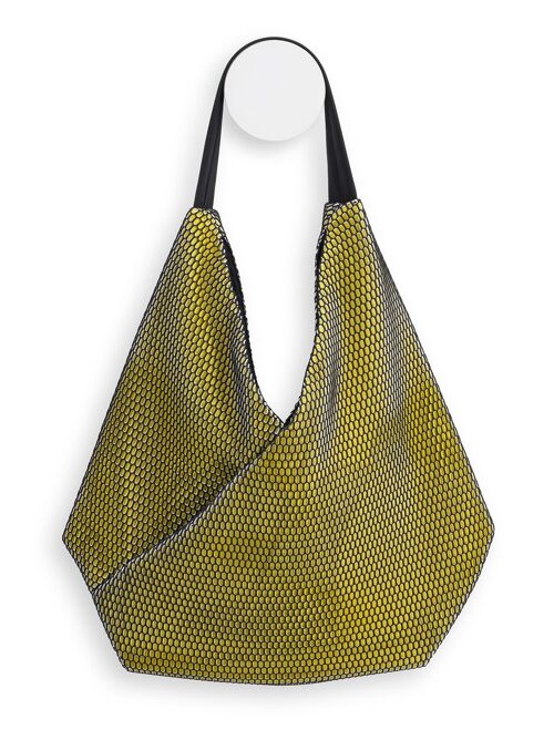 Bevel - black and lemon hive