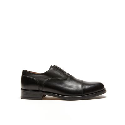 Zapato tipo oxford negro para hombre. Hecho en Italia. Artículo del fabricante BP1250