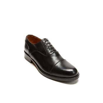 Chaussure richelieu noire pour homme. Fabriqué en Italie. Article du fabricant BP1250 2