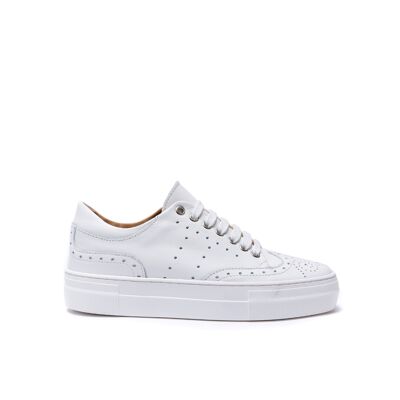 White sneakers for women. Made in Italy. Manufacturer item BP9627