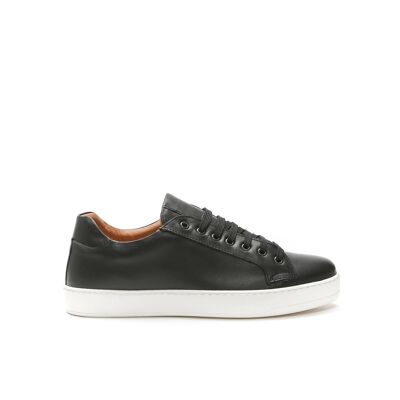 Black sneakers for men. Made in Italy. Manufacturer item BP2093