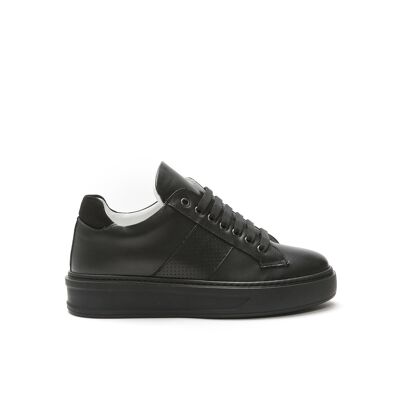 Schwarze Sneaker für Damen. Hergestellt in Italien. Herstellerartikel BP2678