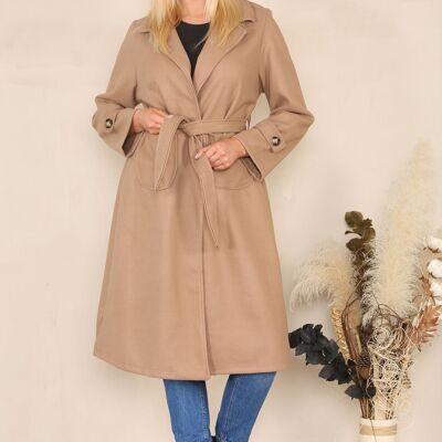 Smart trench coat with pockets