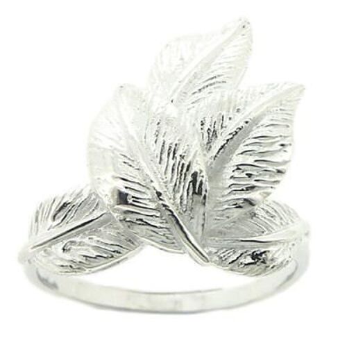 Sterling Silver Verdant Leaves Ring in a Size P and Box