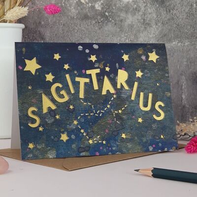 Carte découpée en papier du zodiaque Sagittaire