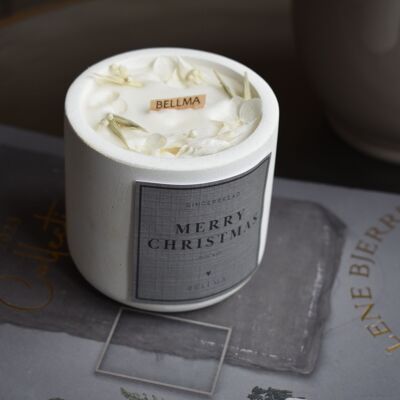Merry Christmas scented candle with elegant dried flower accents for friends, family and your home