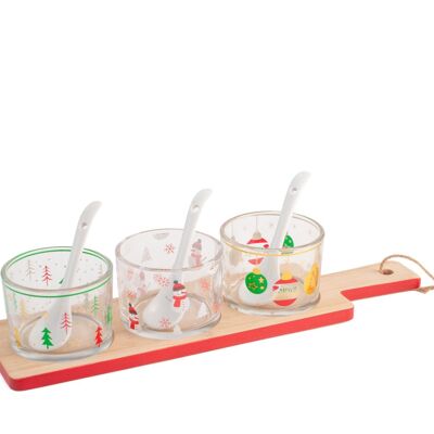 Christmas aperitif set with glass bowls and bamboo base