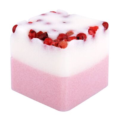 Rhubarb-strawberry bath cubes