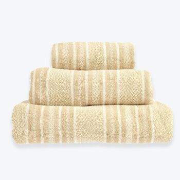 Serviettes de bain en coton à rayures audacieuses et à pois 17