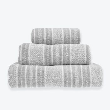 Serviettes de bain en coton à rayures audacieuses et à pois 23