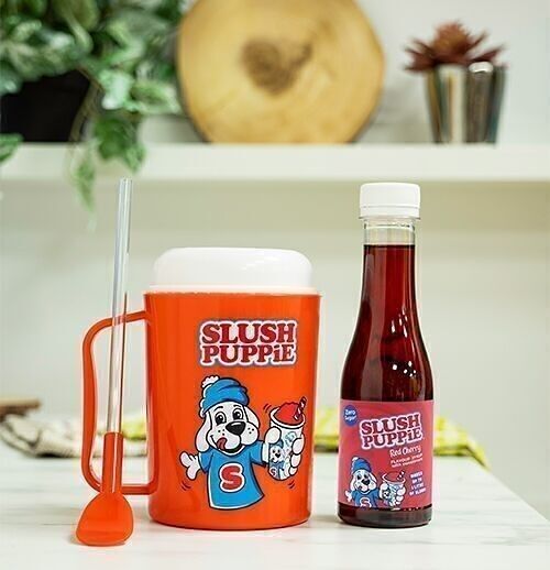 SLUSH PUPPiE Zero Sugar Making Cup with Red Cherry Syrup