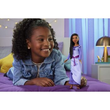 Mattel - HPX23 - Disney Wish - Asha et la Bonne étoile - Poupée Asha du Royaume De Rosas avec Vêtements Emblématiques Amovibles, 5 Points D'Articulation, Jouet Enfant, A Partir De 3 Ans 4