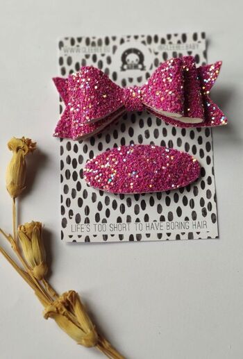 DELUXE MAGENTA GLITTER BOW AND SNAP - SET OF 2 HAIR CLIPS 2