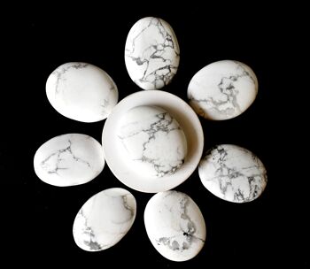 Howlite Palm Stone, Natural Palm Stone, Crystal Pocket stones 5