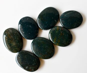 Polished Bloodstone Palm Stones, Crystal Pocket Stone 5