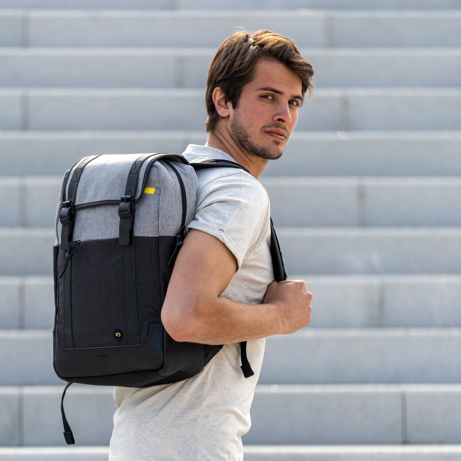 Rechteckiger Rucksack in Heidegrau und Schwarz – wasserabweisende Baumwolle