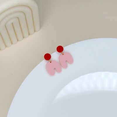 small squishy arch bow earrings in red light pink