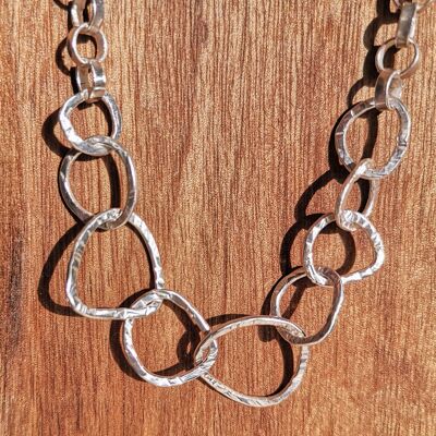 Small hammered circles and chain necklace