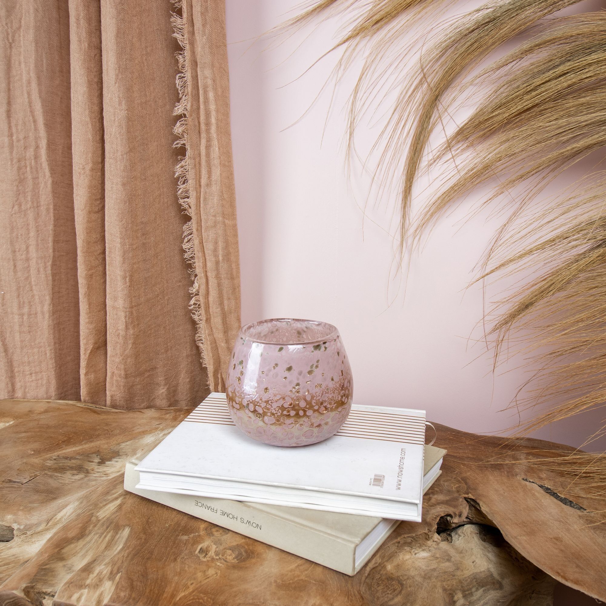 Vaso in vetro soffiato rosa cipria 15x12cm COPPRA