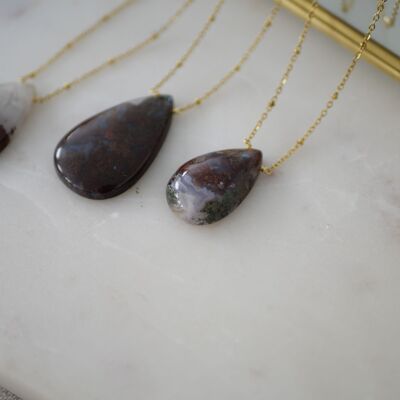 Elia red moss agate necklace