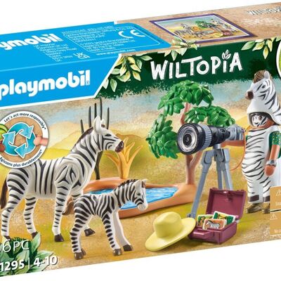 Playmobil 71295 - Disguised Photographer and Zebras