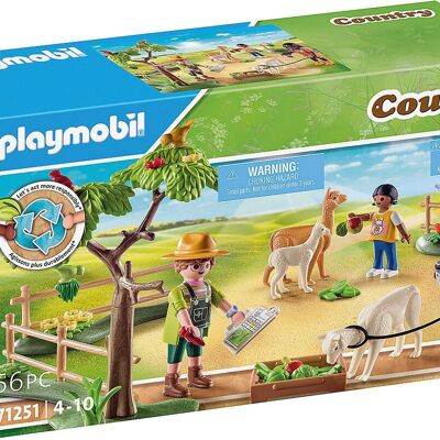 Playmobil 71251 - Excursionistas y Alpacas