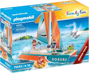 Playmobil 71043 - Catamaran 1