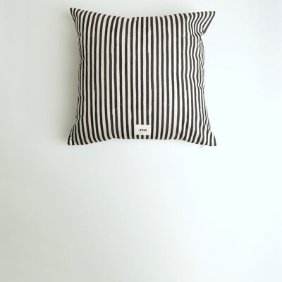 BLACK striped square cushion - .rm