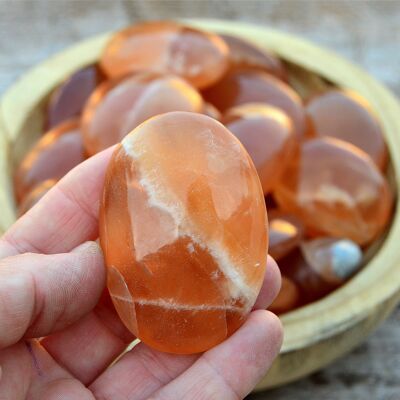 Honey Calcite Palm Stone (11-13 Pcs) - (40mm - 85mm) 1 Kg Lot