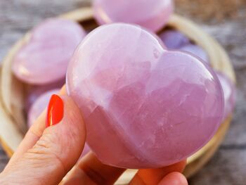 Coeur en pierre de palmier en quartz rose (70 mm) 5
