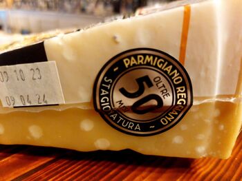 Parmigiano Reggiano DOP - 48 mois de crianza prix/kg 4