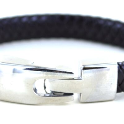 Braided leather bracelet with T-clasp