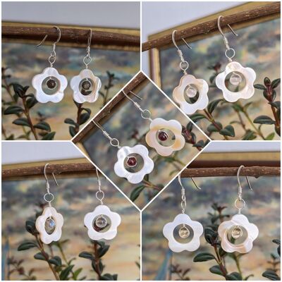 Lot de 10 - Boucles d'Oreilles modèles ~Fleurs d'Eté~ Nacre, Pierres et Argent